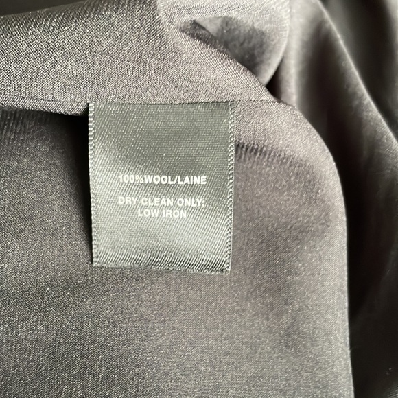 ❄️Lafayette 148 black midi dress - Picture 4 of 7